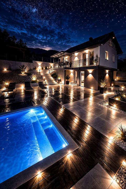 Property building, Swimming pool