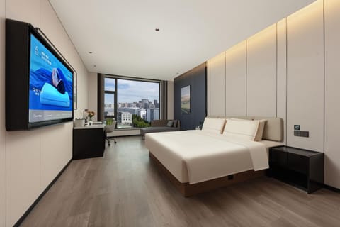 Atour Hotel Tianjin Tiankai Huayuan Industrial Park Hotel in Tianjin