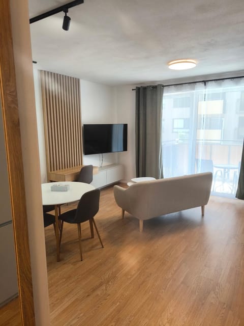 Communal lounge/ TV room, Living room, Seating area