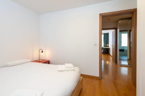 Cozy Central Duplex Garden & Family Comfort Apartment in Saint Moritz