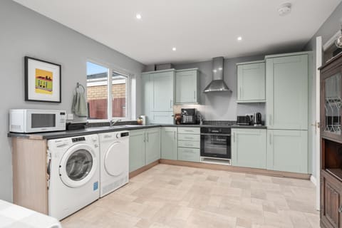 Cosy Authentic Home House in Belfast