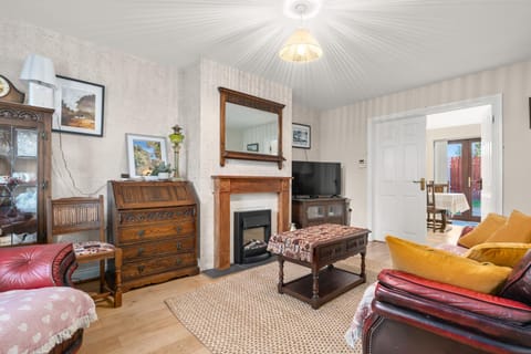 Cosy Authentic Home House in Belfast