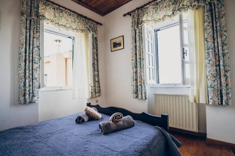 Amalias House House in Corfu, Greece