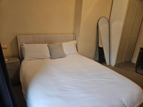 Comfort, Convenience & Style House in Preston