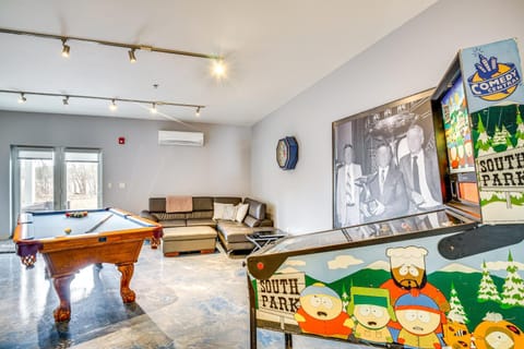 Home Near Road America and Elkhart Lake Apartment in Elkhart Lake