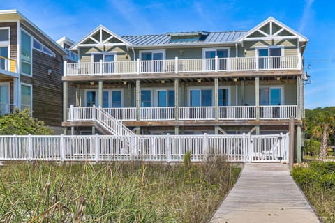 As Good As It Gets by Carolina Beach Realty House in Kure Beach
