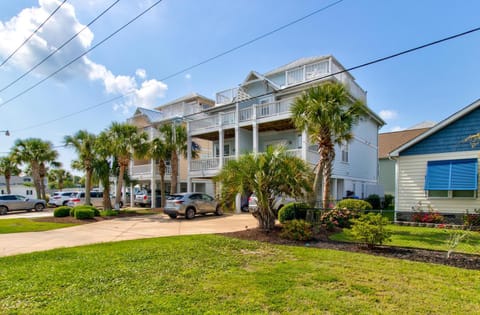 Beach Rose by Carolina Beach Realty House in Carolina Beach