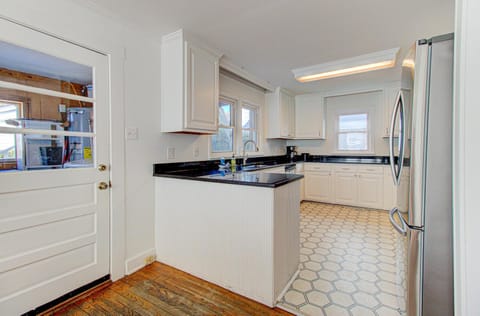 Beacon House by Carolina Beach Realty House in Carolina Beach