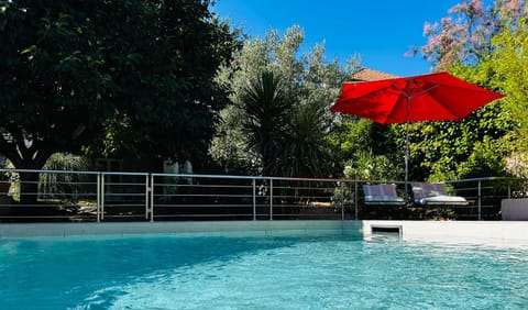 Swimming pool, Swimming pool