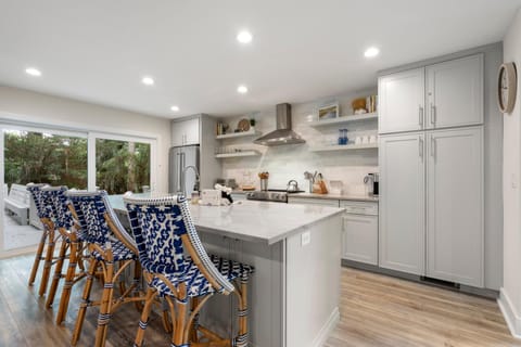 46 Crested Flycatcher by Akers Ellis Rentals House in Kiawah Island