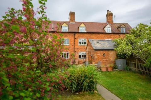 Pear Tree Cottage in the Cotswolds Apartment in Bourton-on-the-Water