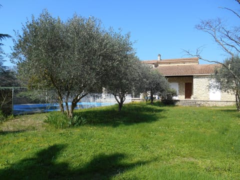 Villa Provençale avec piscine Villa in Pernes-les-Fontaines
