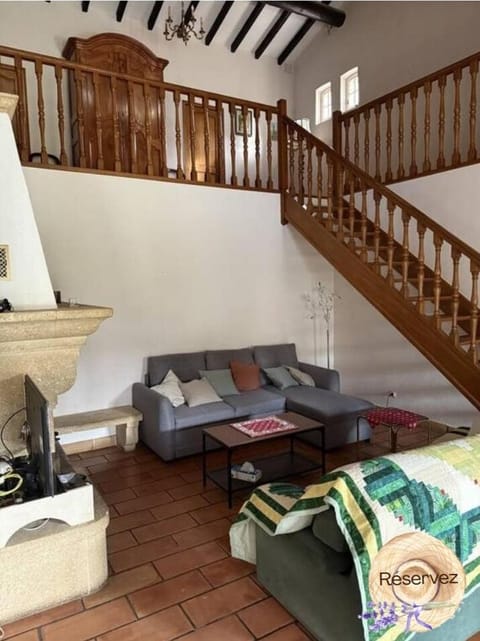 Villa Provençale avec piscine Villa in Pernes-les-Fontaines