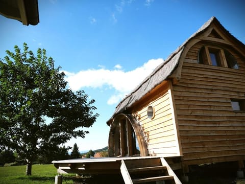 Property building, Balcony/Terrace
