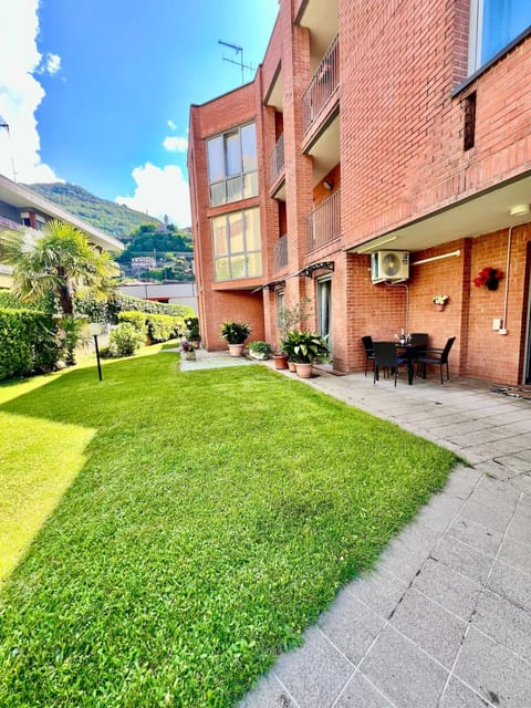 Property building, Garden view