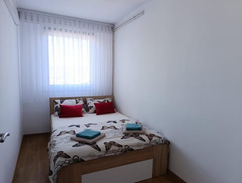 Esma 2 Apartment in Lika-Senj County