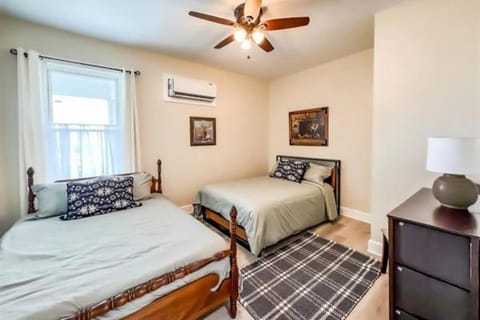 Coastal Retreat Apartment in Sandusky