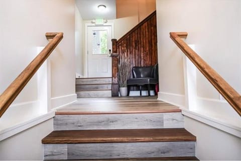 Coastal Retreat Apartment in Sandusky