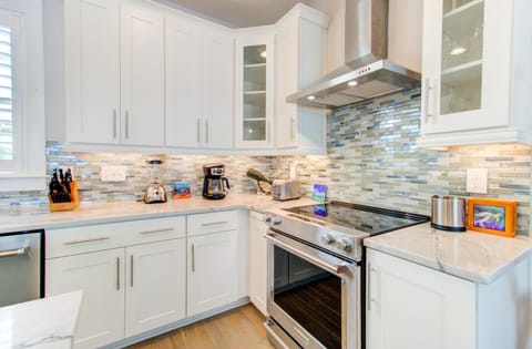 Kure Cove by Carolina Beach Realty House in Kure Beach