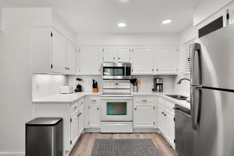 51 Inlet Cove Cottage by Akers Ellis Rentals House in Kiawah Island