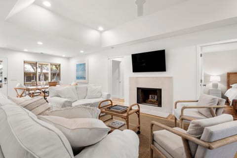 53 Inlet Cove Cottage by Akers Ellis Rentals House in Kiawah Island