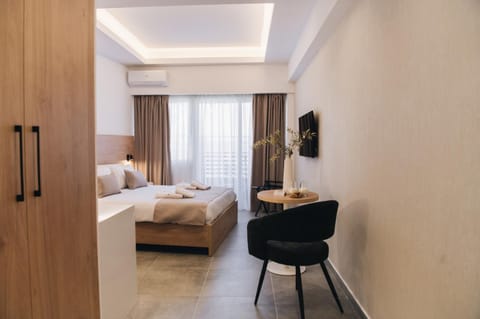 Bed, Photo of the whole room, Seating area, Bedroom, wardrobe, air conditioner