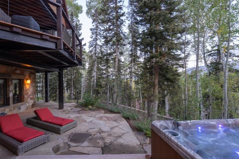 Alpenglow by Exceptional Stays Chalet in Mountain Village