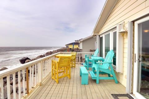 Oceanfront Carolina by Carolina Beach Realty House in Carolina Beach