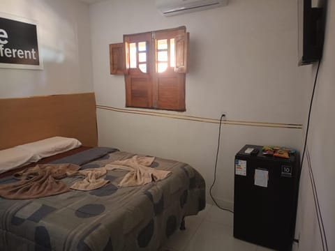 Bed, TV and multimedia, Bedroom, air conditioner