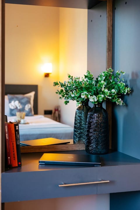 Decorative detail, Bedroom
