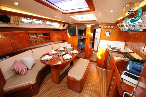 3 or 5 days sailing cruise in Croatia House in Split