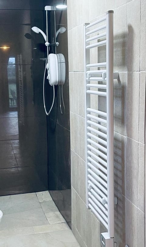 Brookhaven Lodge Chalet in County Limerick