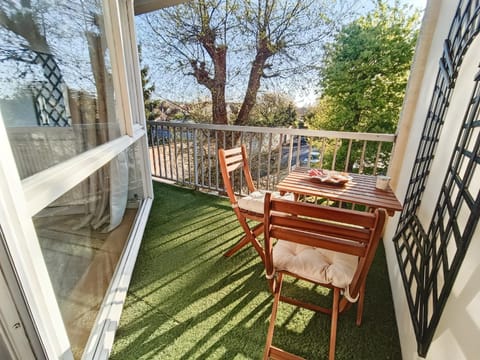 View (from property/room), Balcony/Terrace
