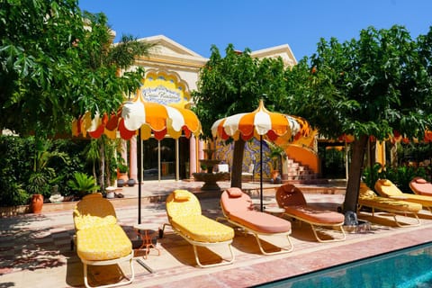Garden, Pool view, sunbed