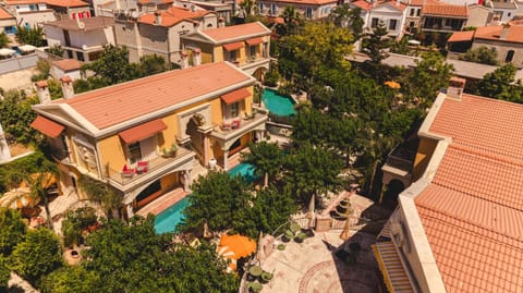 Property building, Day, Neighbourhood, Bird's eye view, City view