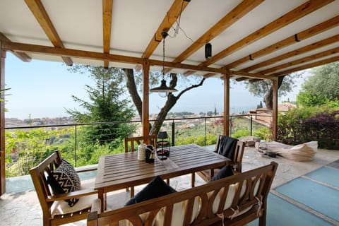 Villa Savi Lake View and Pool Villa in Torri del Benaco