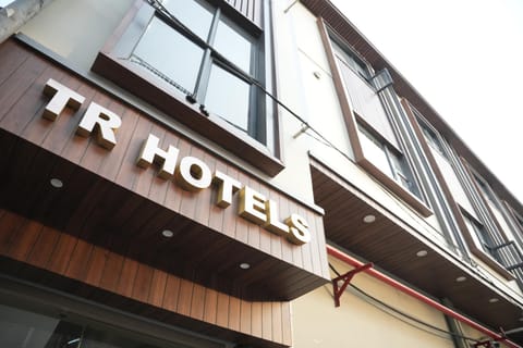 Property building, Property logo or sign