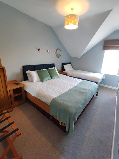 Rolling Wave Guesthouse Bed and Breakfast in County Donegal