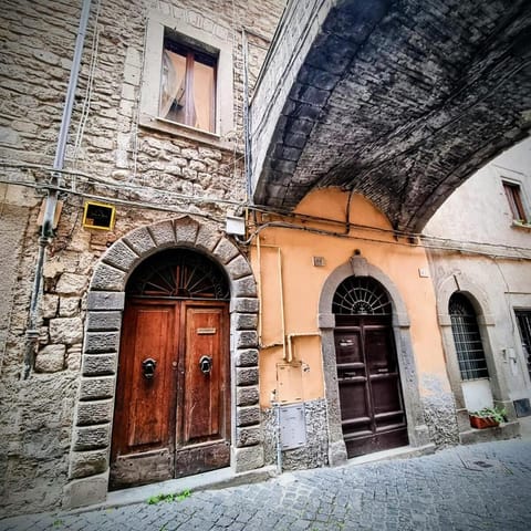 Property building, Facade/entrance