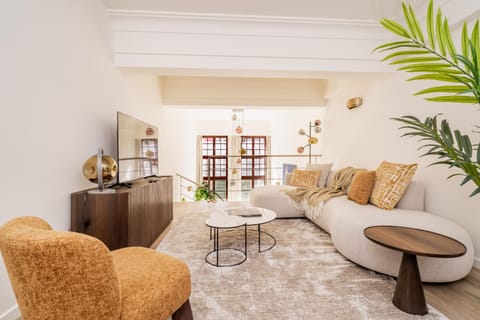 TV and multimedia, Living room