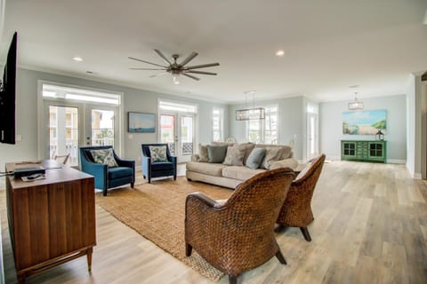 Popeyes by Carolina Beach Realty House in Kure Beach