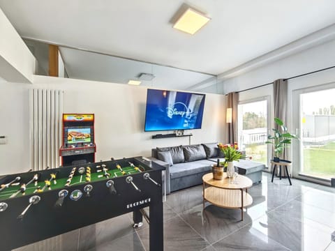 TV and multimedia, Living room