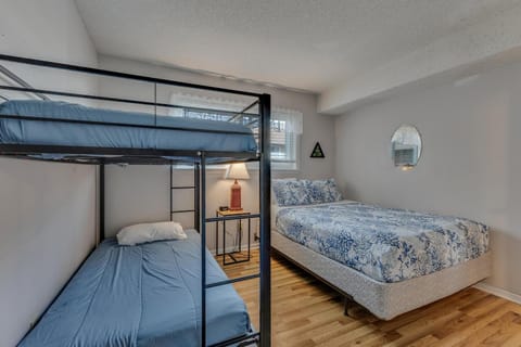 Sand Pebbles C14: Beach Memories by Carolina Beach Realty Apartment in Carolina Beach