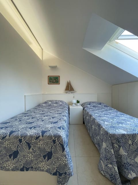 Blue horizon retreat-Luxury Penthouse Apartment in Santa Margherita Ligure