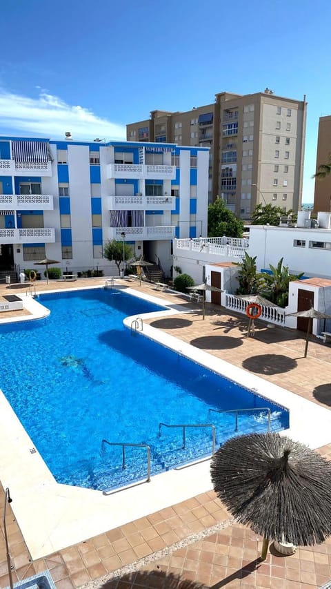 Property building, Pool view, Swimming pool, Swimming pool
