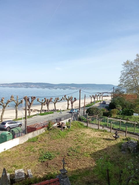 Agrelo Brisa Marina Apartment in Bueu