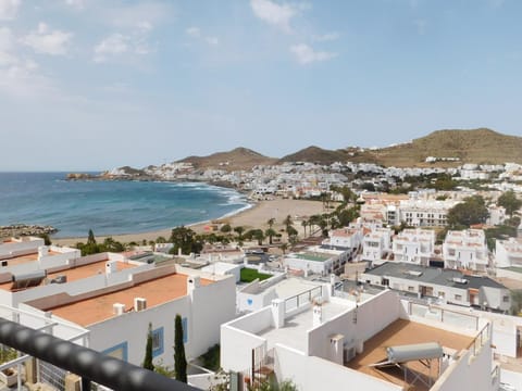 Balcony/Terrace, Beach, City view, Sea view