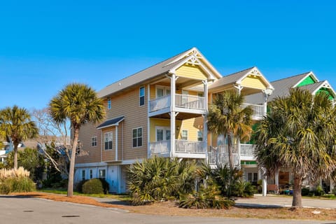 Ventnor Shores by Carolina Beach Realty House in Carolina Beach