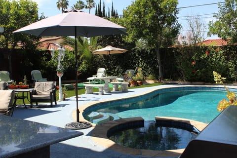 Pool view, Swimming pool