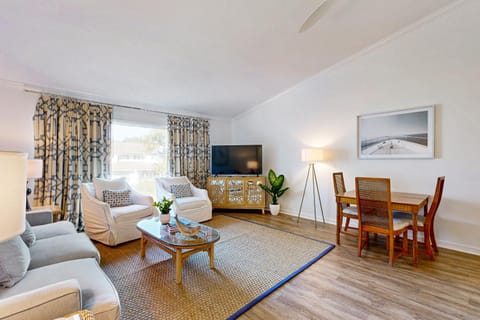 40 Lagoon Villa House in Wild Dunes